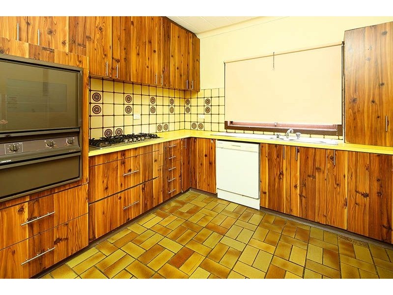 15 George Street, Glenroy VIC 3046