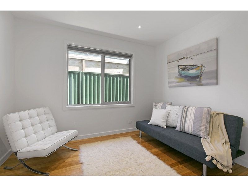 2/6 Newton Street, Glenroy VIC 3046