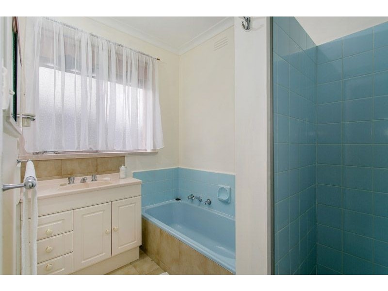 94 Melbourne Avenue, Glenroy VIC 3046