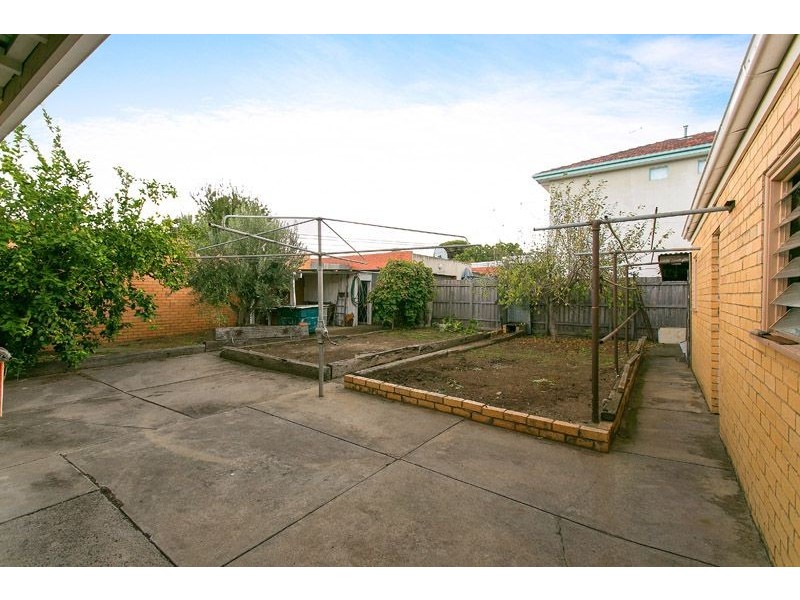 94 Melbourne Avenue, Glenroy VIC 3046