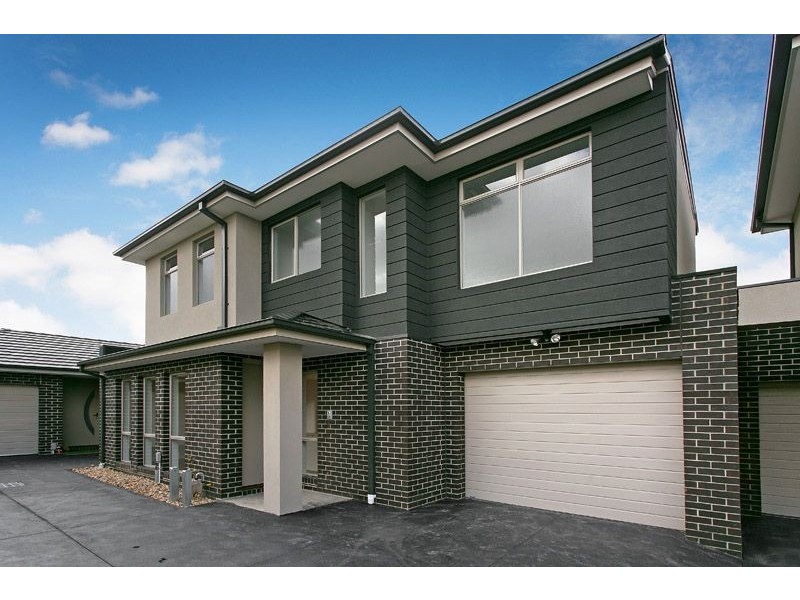 2/108 View Street, Glenroy VIC 3046