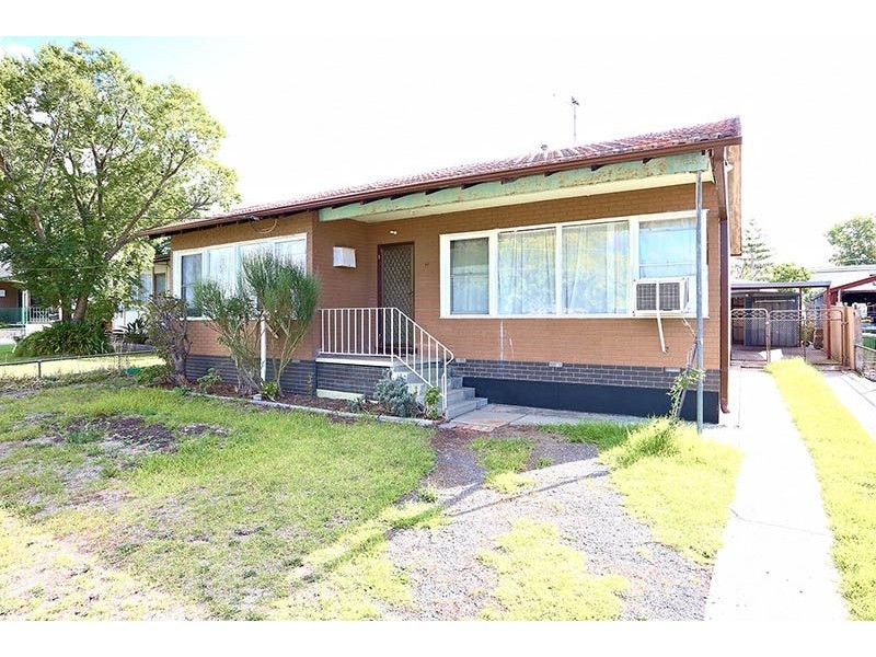 11 Romsey Crescent, Dallas VIC 3047