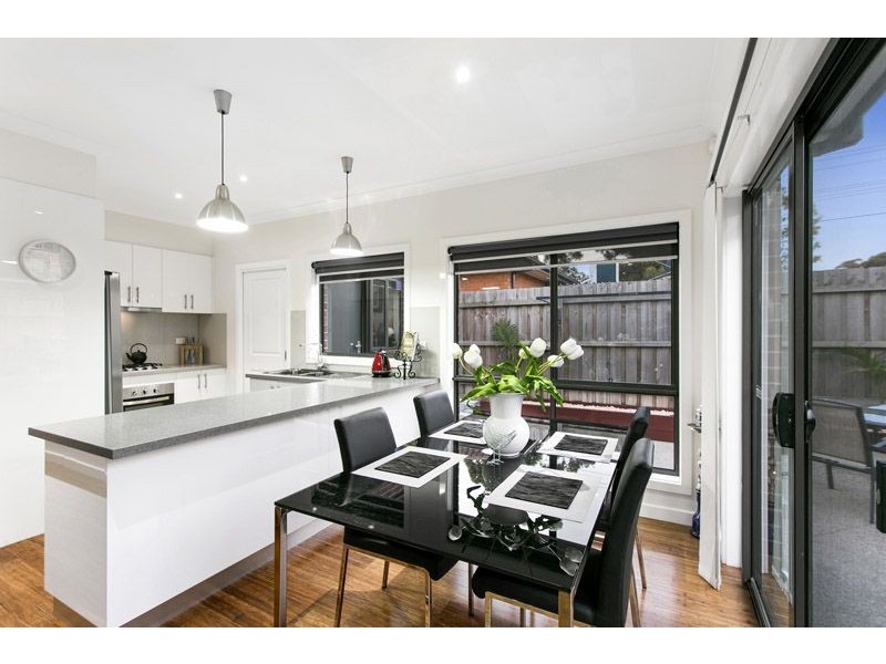 2/34 Churchill Street, Glenroy VIC 3046