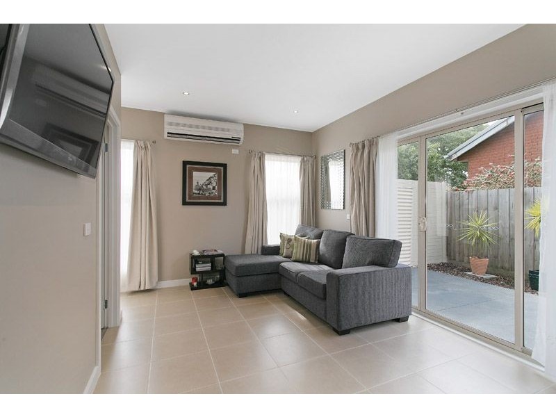 1/10 Leonard Avenue, Glenroy VIC 3046