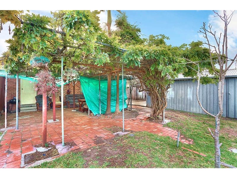 16 Bannister Street, Jacana VIC 3047