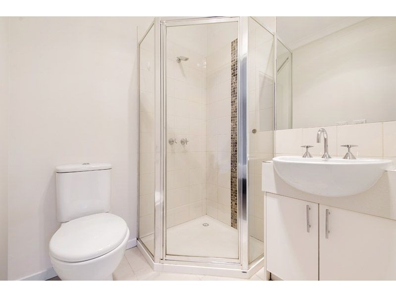 7/35 Rhodes Parade, Oak Park VIC 3046