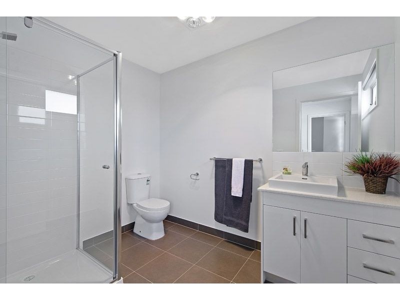 3/30 View Street, Glenroy VIC 3046