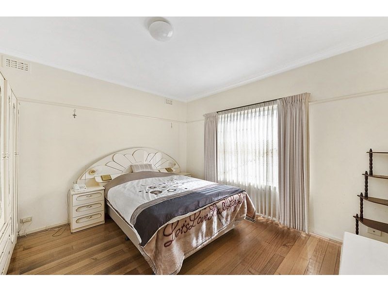 35 Lowson Street, Fawkner VIC 3060