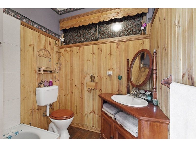 66 Augustine Terrace, Glenroy VIC 3046