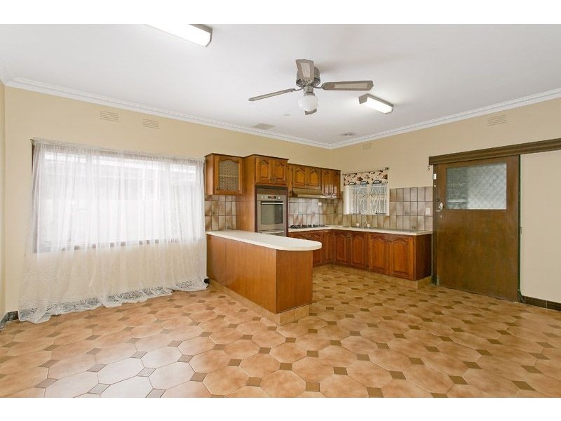 31 Elsa Street, Fawkner VIC 3060