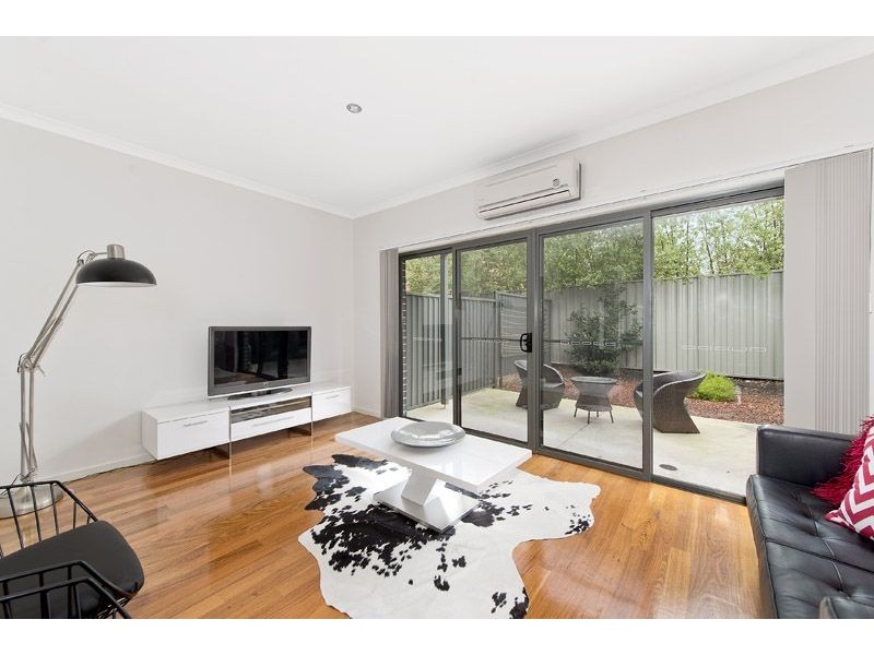 4/12 Illawarra Street, Glenroy VIC 3046