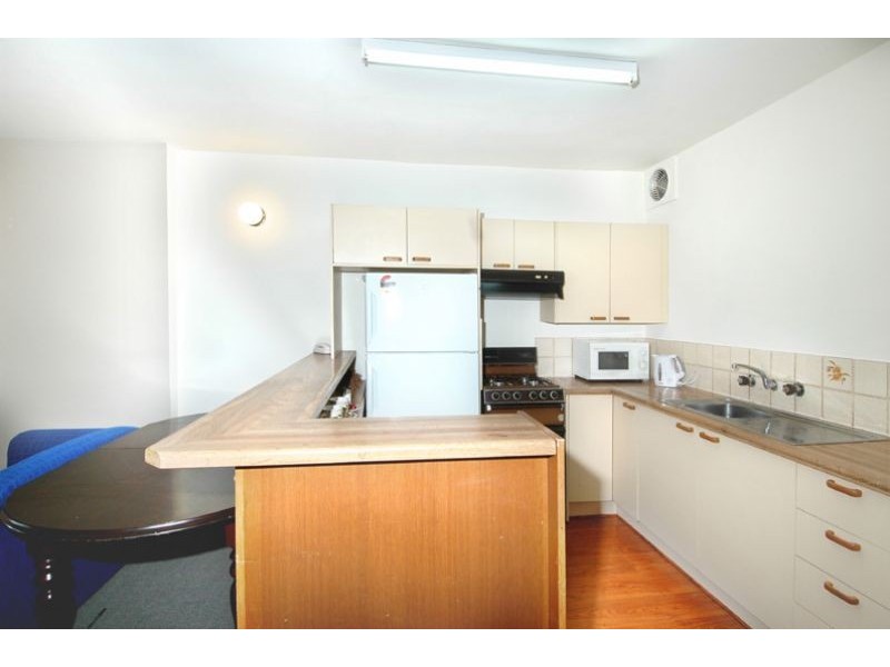 6/11 Currajong Street, Glenroy VIC 3046