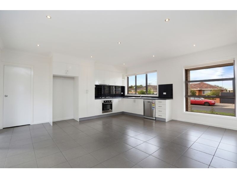 1/146 Hilton Street, Glenroy VIC 3046