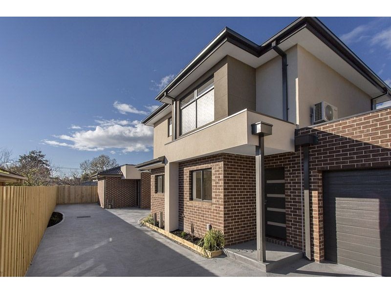 2/90 Daley Street, Glenroy VIC 3046
