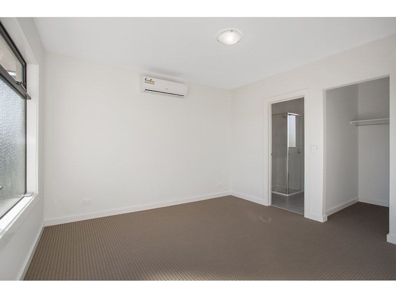 1/90 Daley Street, Glenroy VIC 3046