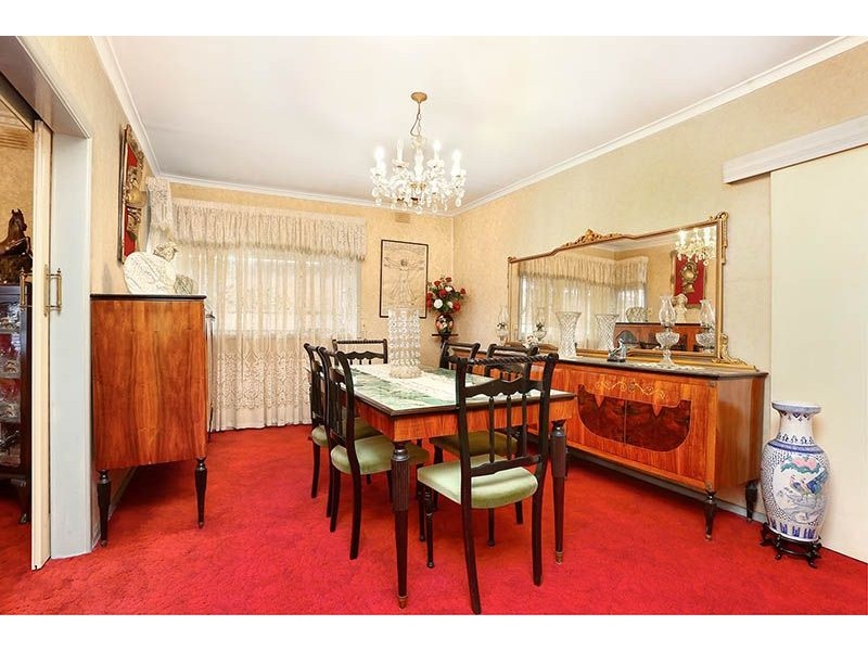 137 West Street, Hadfield VIC 3046