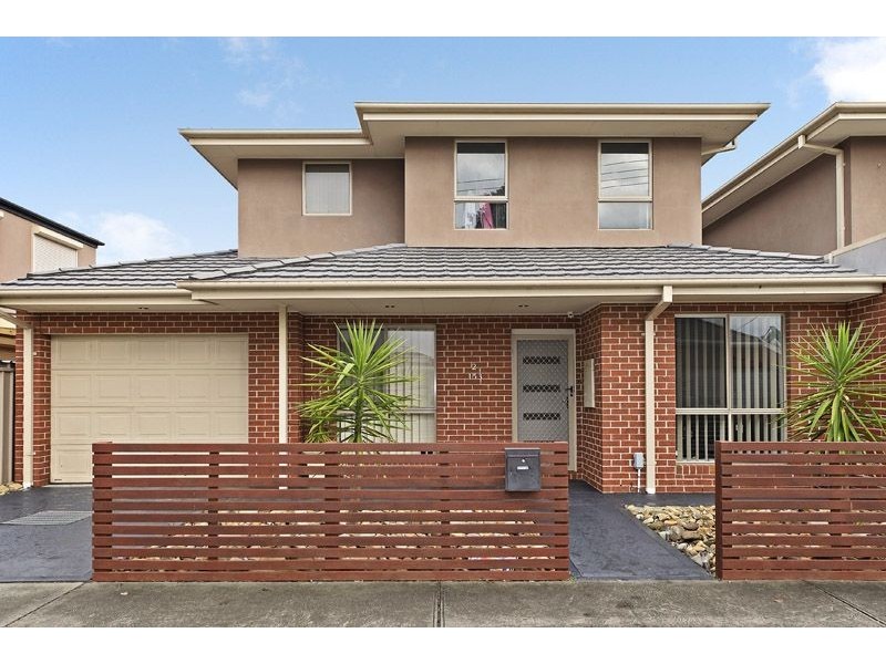 2/153 West Street, Hadfield VIC 3046