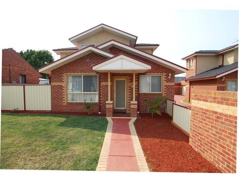 3/42 Bamburgh Street, Jacana VIC 3047