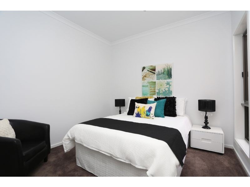 2/76 Hubert Avenue, Glenroy VIC 3046