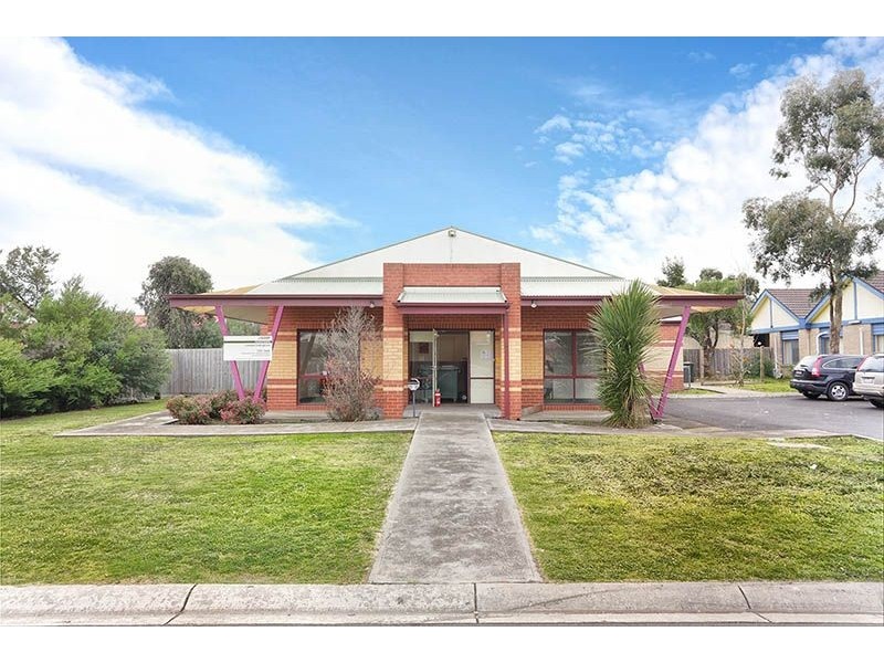 6 – 8 Papworth Place, Meadow Heights VIC 3048