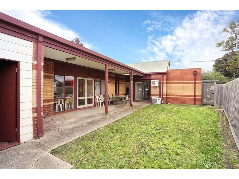 6 – 8 Papworth Place, Meadow Heights VIC 3048