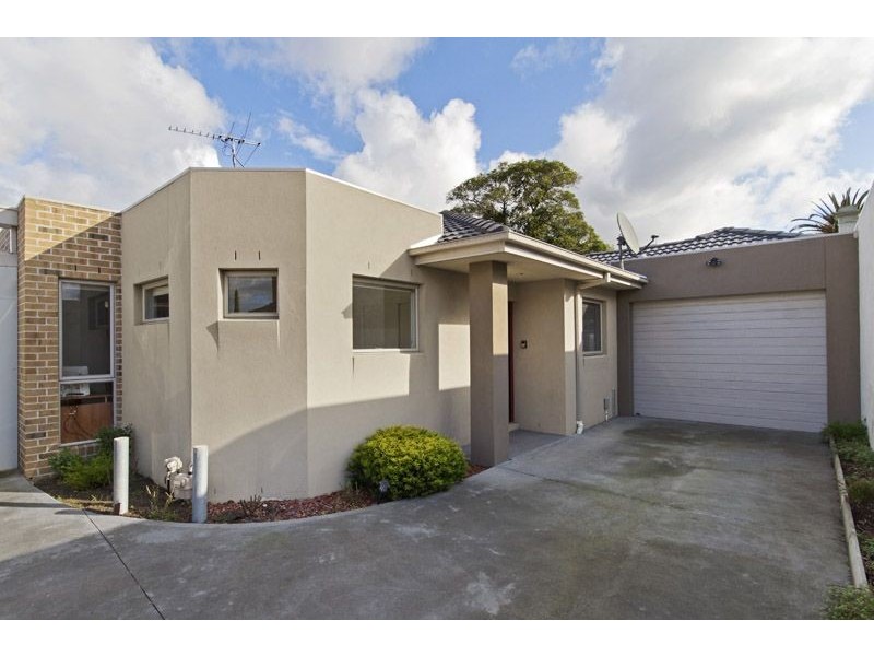 2/3 Churchill Street, Glenroy VIC 3046