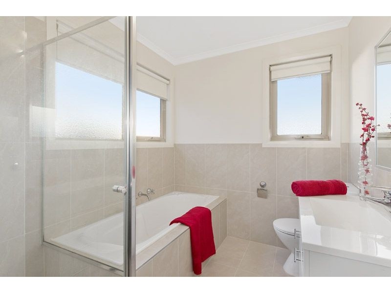 2A Lewis Street, Glenroy VIC 3046