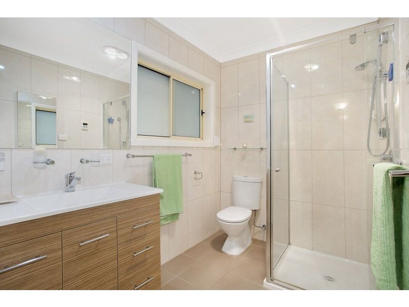 61 Chapman Avenue, Glenroy VIC 3046