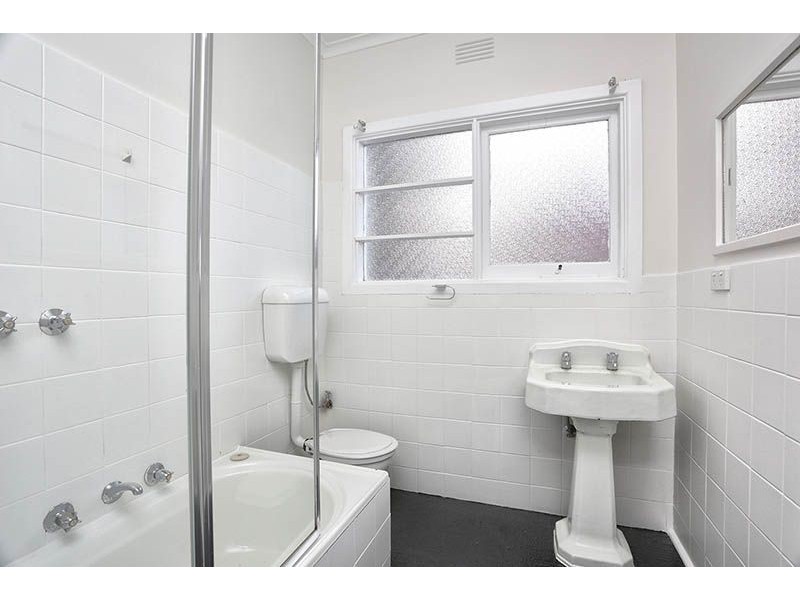 14 Corrigan Street, Glenroy VIC 3046