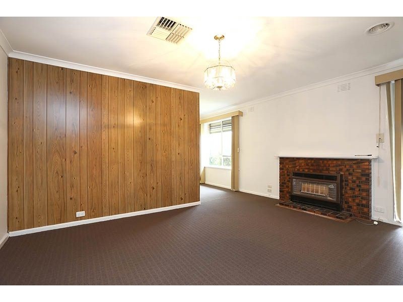 42 Sadie Street, Glenroy VIC 3046
