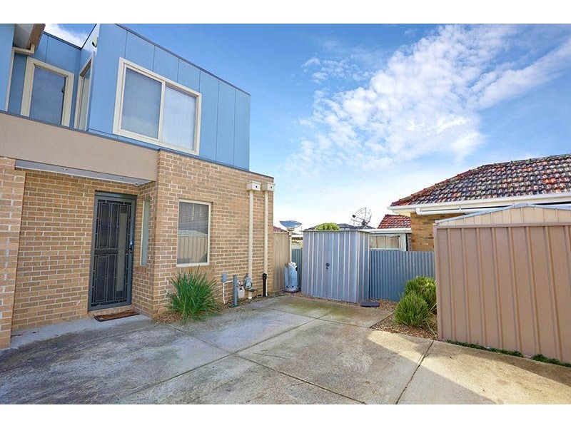 4/8 Stella Street, Glenroy VIC 3046