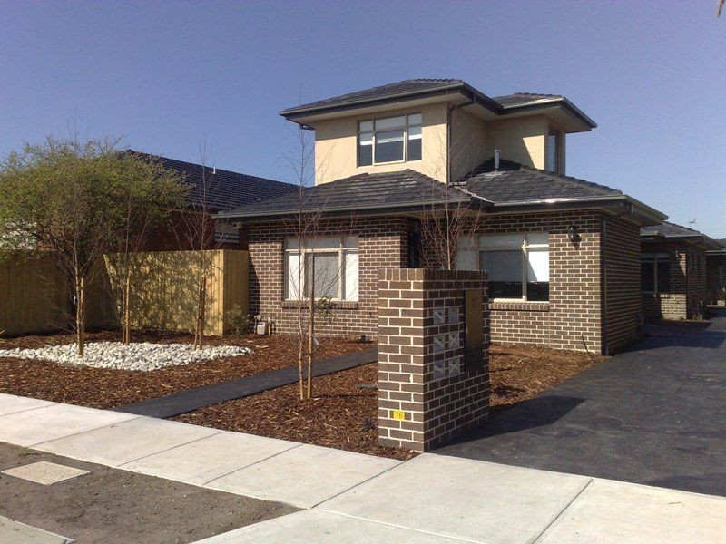1/16 LEONARD AVENUE, Glenroy VIC 3046