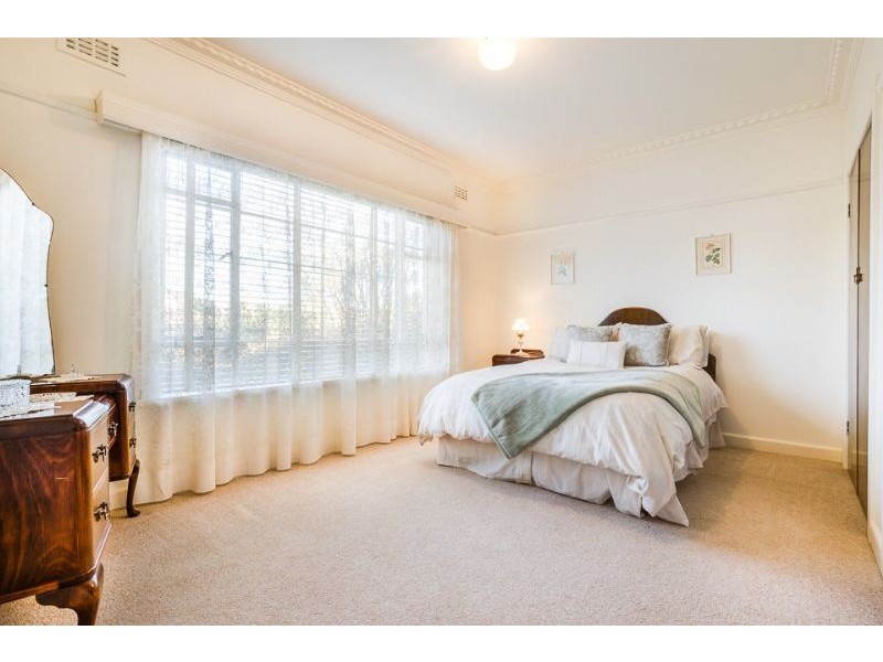 63 Chapman Avenue, Glenroy VIC 3046