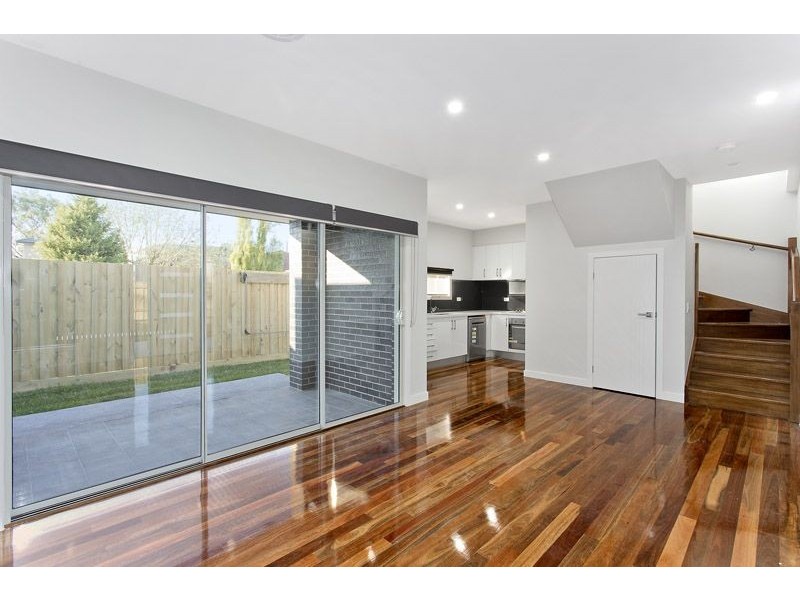 2 & 3/77 Maude Avenue, Glenroy VIC 3046