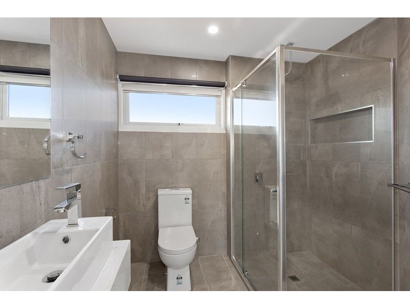 2 & 3/77 Maude Avenue, Glenroy VIC 3046