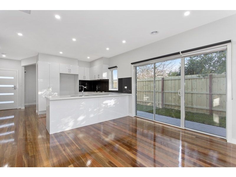 2 & 3/77 Maude Avenue, Glenroy VIC 3046