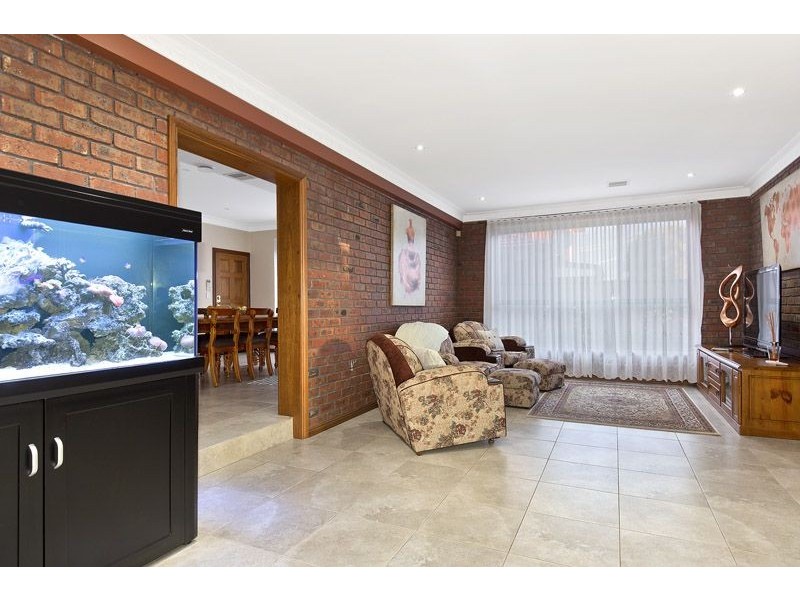 3 Rex Place, Hadfield VIC 3046