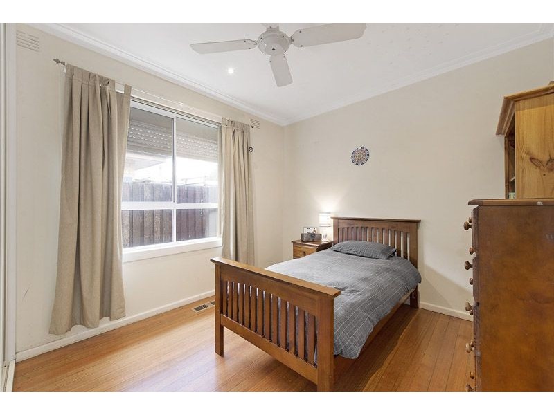 13 May Street, Glenroy VIC 3046