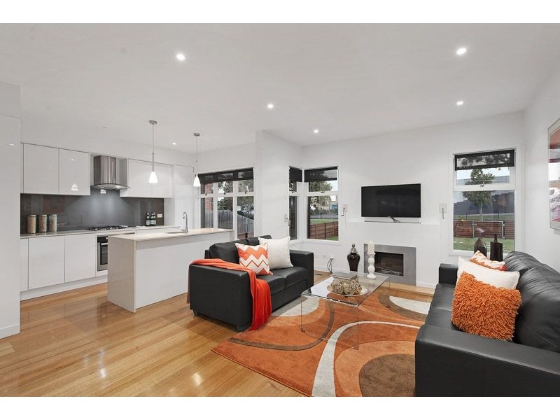 1/56 Cardinal Road, Glenroy VIC 3046