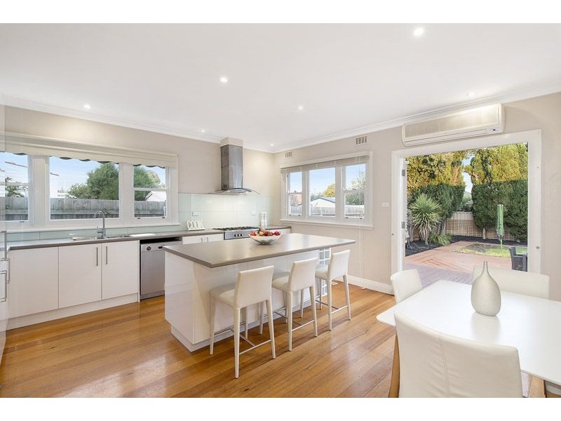 21 Menana Road, Glenroy VIC 3046