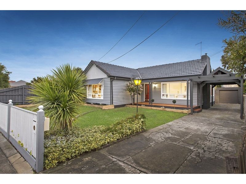 21 Menana Road, Glenroy VIC 3046