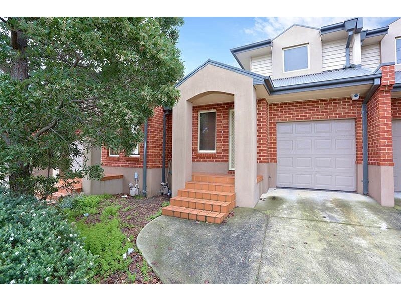 16 Illawarra Street, Glenroy VIC 3046