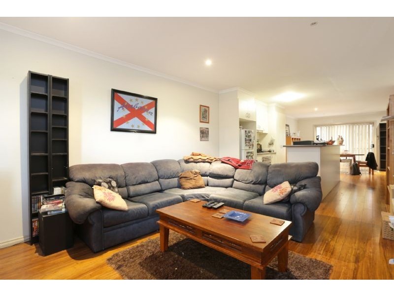 16 Illawarra Street, Glenroy VIC 3046