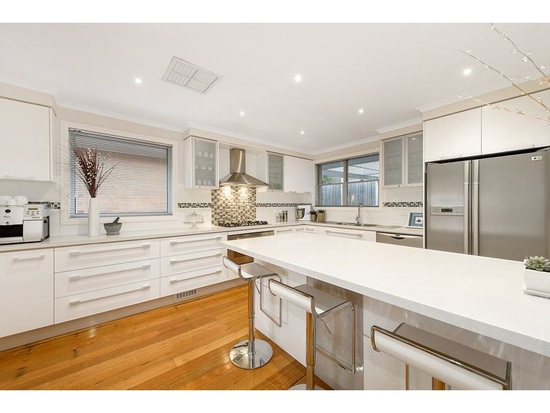 8 Cross Terrace, Glenroy VIC 3046