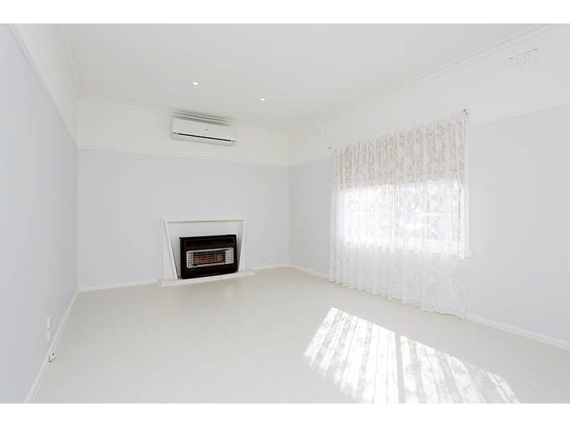 3 Eileen Street, Glenroy VIC 3046