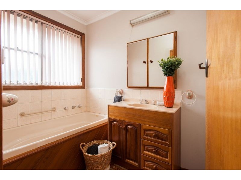 3 Kilmore Crescent, Dallas VIC 3047