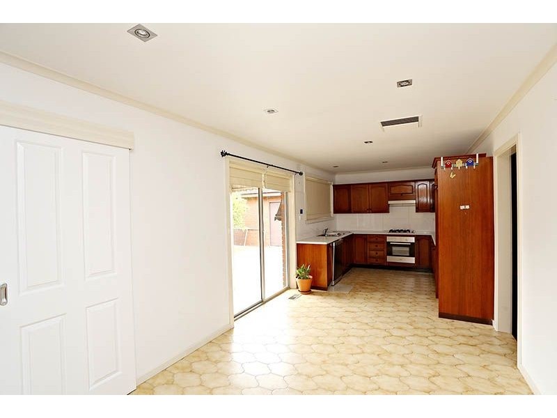 4 Farview Street, Glenroy VIC 3046