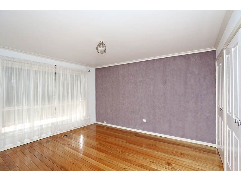 4 Farview Street, Glenroy VIC 3046