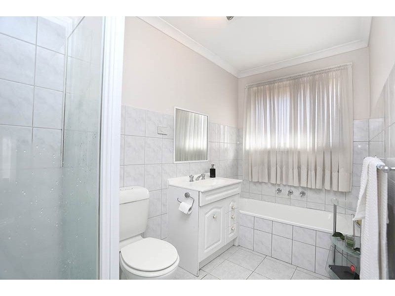 4/83 Station Road, Glenroy VIC 3046