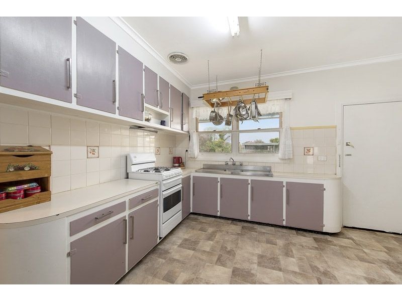 4 Becket Street South, Glenroy VIC 3046